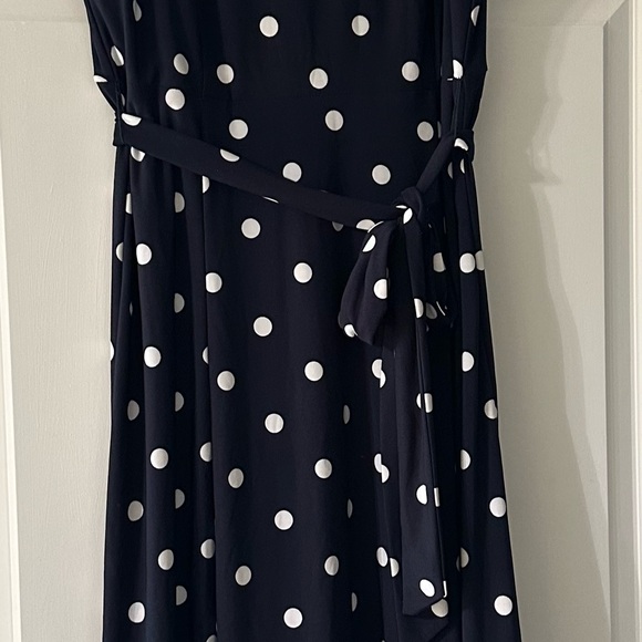 ❤️Anne Klein❤️ Polka Dot Sleeveless Dress - Navy and White - Picture 4 of 9
